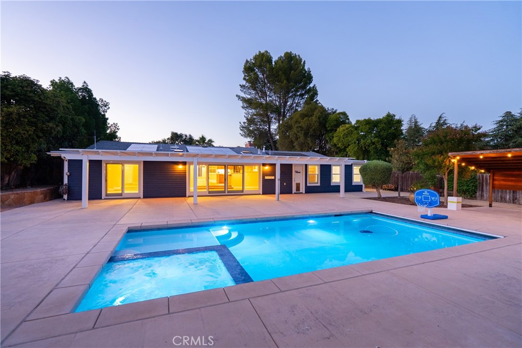 230 Crestline, Paso Robles, CA 93446