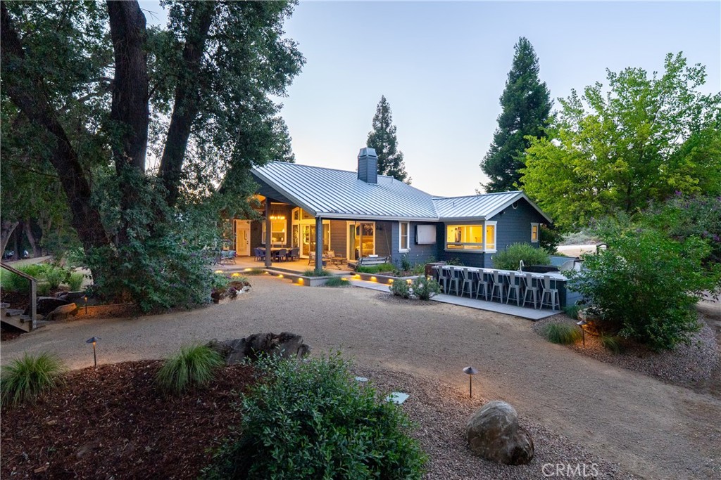 1989 Paradise Meadow, Templeton, CA 93465