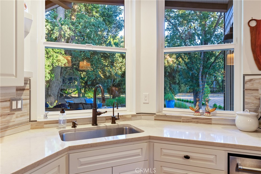 1989 Paradise Meadow, Templeton, CA 93465