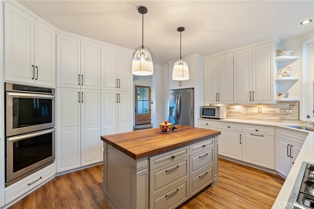 1989 Paradise Meadow, Templeton, CA 93465