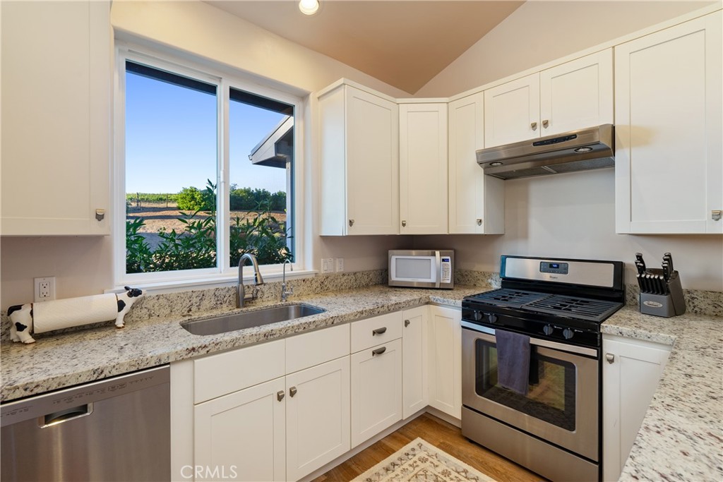 1989 Paradise Meadow, Templeton, CA 93465