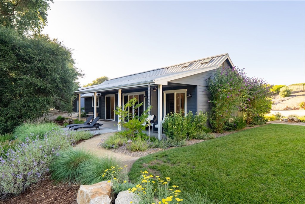 1989 Paradise Meadow, Templeton, CA 93465