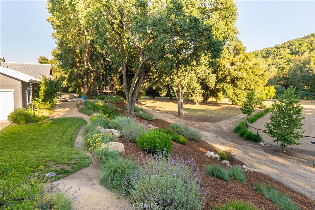 1989 Paradise Meadow, Templeton, CA 93465