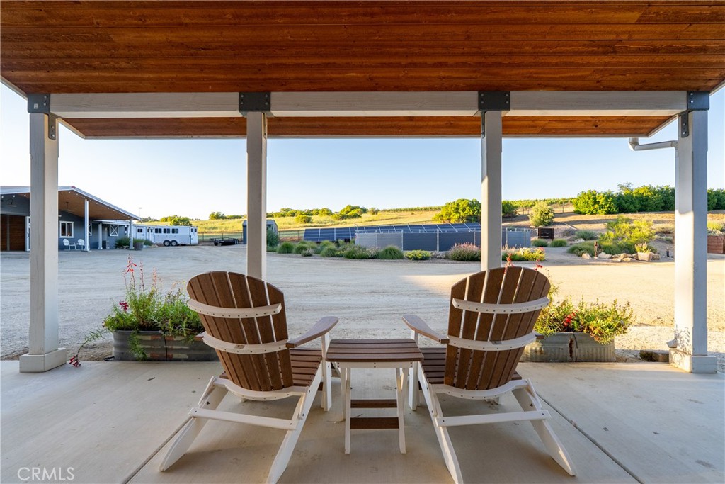 1989 Paradise Meadow, Templeton, CA 93465