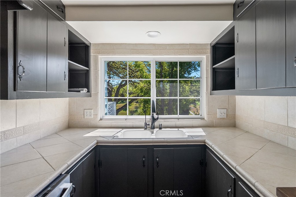 549 Derby, Paso Robles, CA 93446
