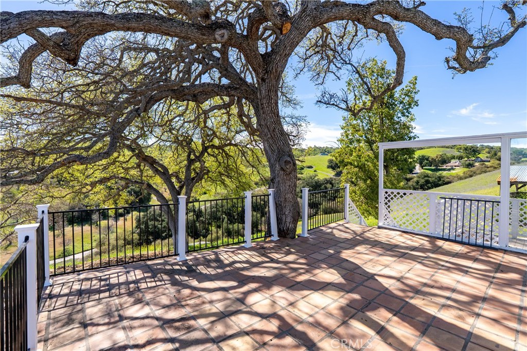 549 Derby, Paso Robles, CA 93446