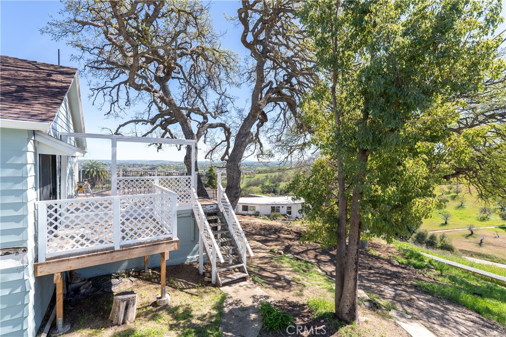 549 Derby, Paso Robles, CA 93446