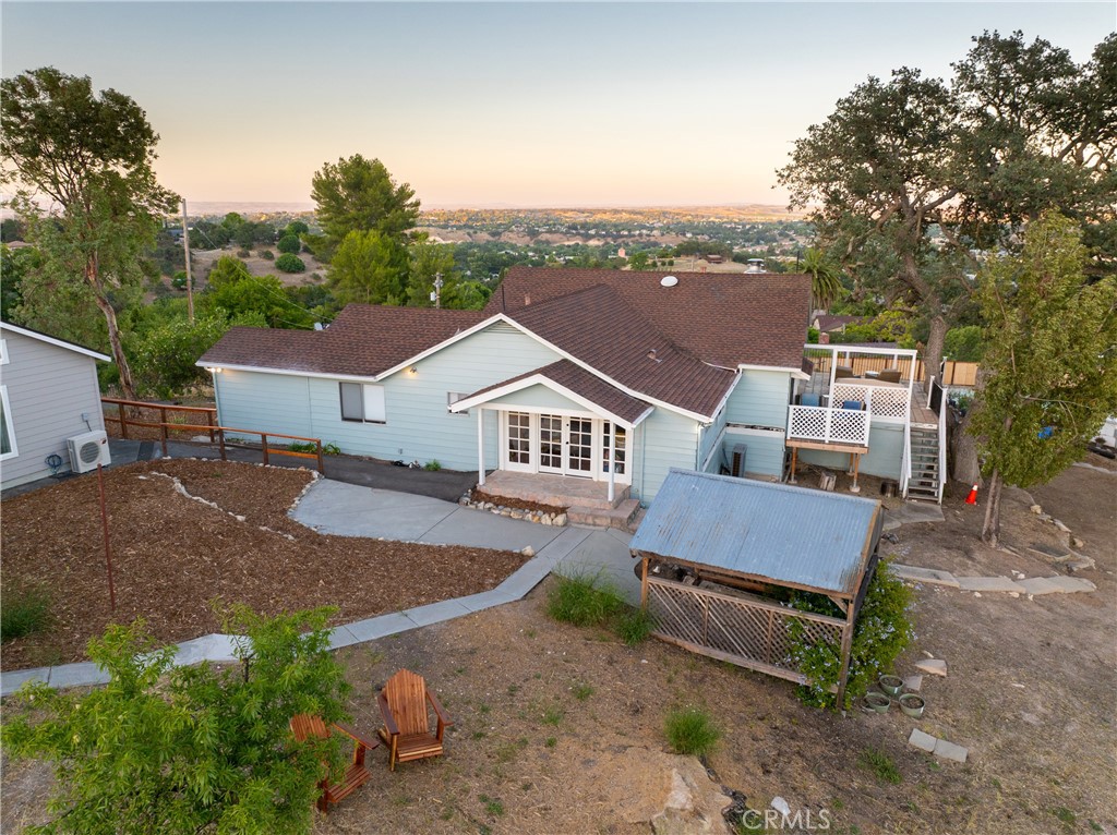 549 Derby, Paso Robles, CA 93446