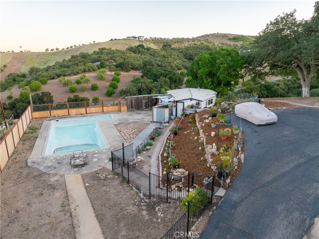 549 Derby, Paso Robles, CA 93446