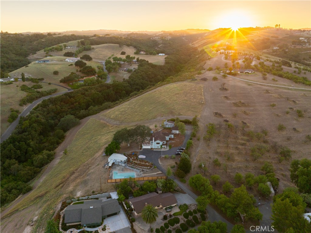 549 Derby, Paso Robles, CA 93446