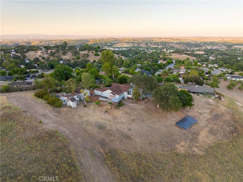 549 Derby, Paso Robles, CA 93446