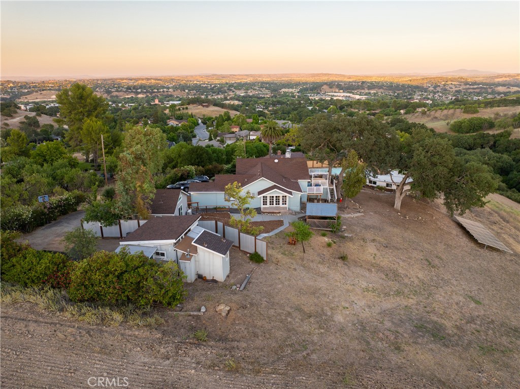 549 Derby, Paso Robles, CA 93446