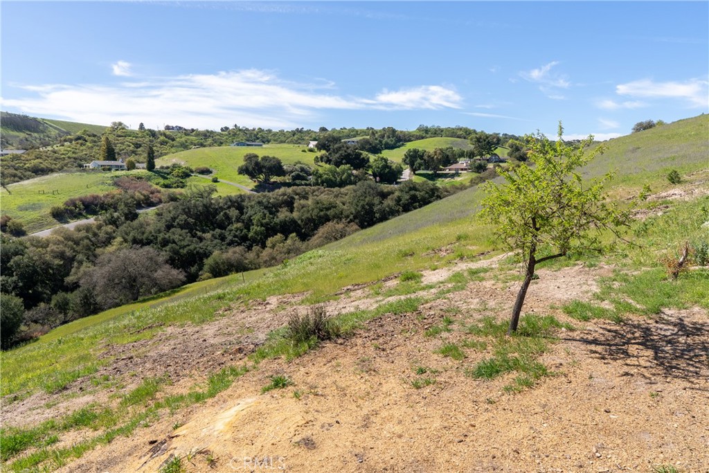 549 Derby, Paso Robles, CA 93446