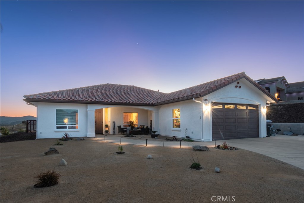 3415 Lakeside Village Dr, Paso Robles, CA 93446