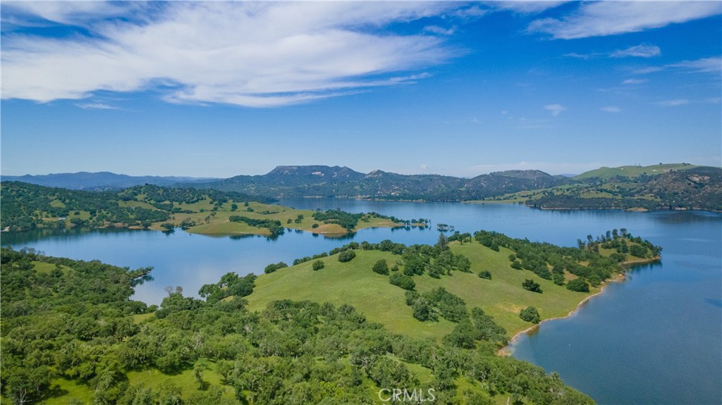 3415 Lakeside Village Dr, Paso Robles, CA 93446