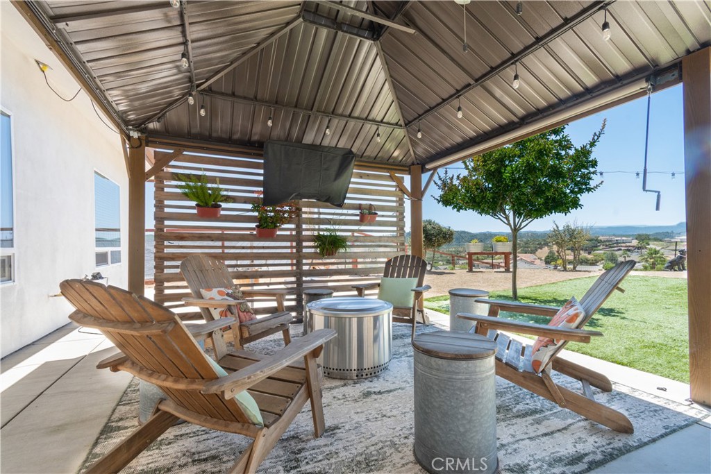 3415 Lakeside Village Dr, Paso Robles, CA 93446