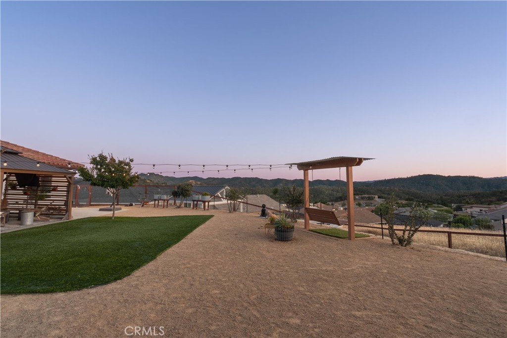 3415 Lakeside Village Dr, Paso Robles, CA 93446