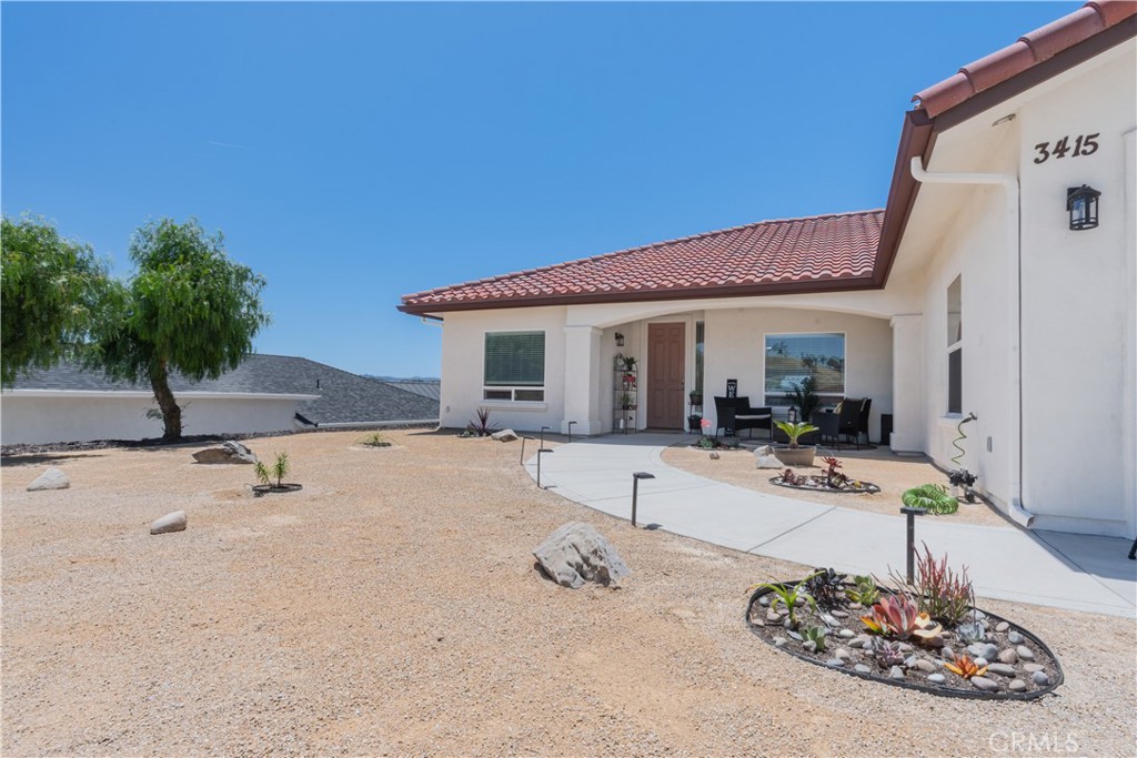 3415 Lakeside Village Dr, Paso Robles, CA 93446