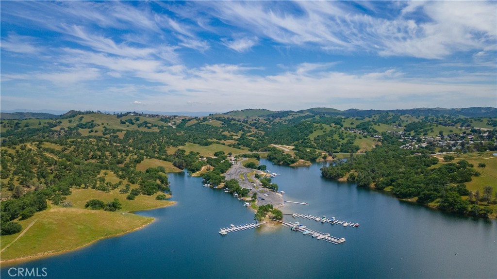 3415 Lakeside Village Dr, Paso Robles, CA 93446