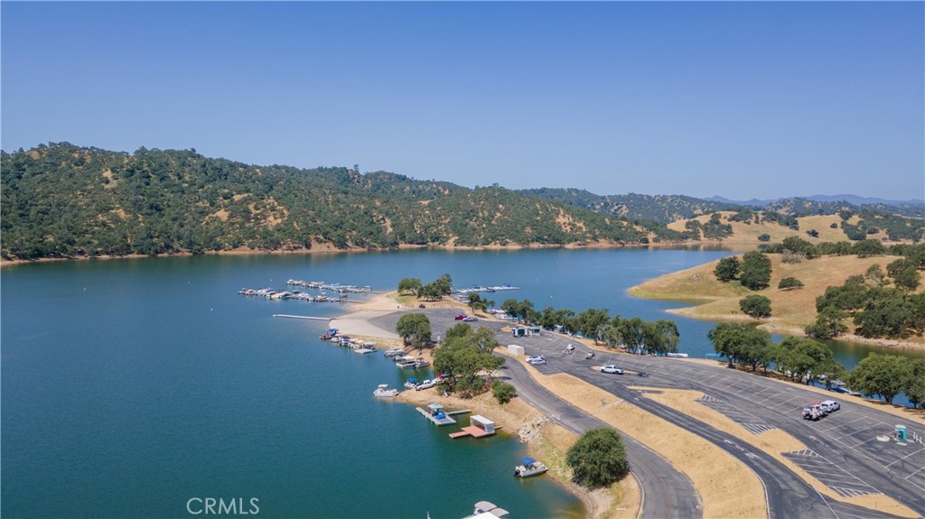 3415 Lakeside Village Dr, Paso Robles, CA 93446
