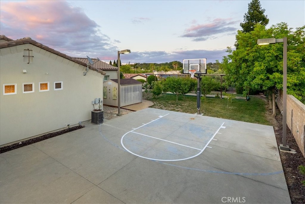 833 Hacienda Cir, Paso Robles, CA 93446