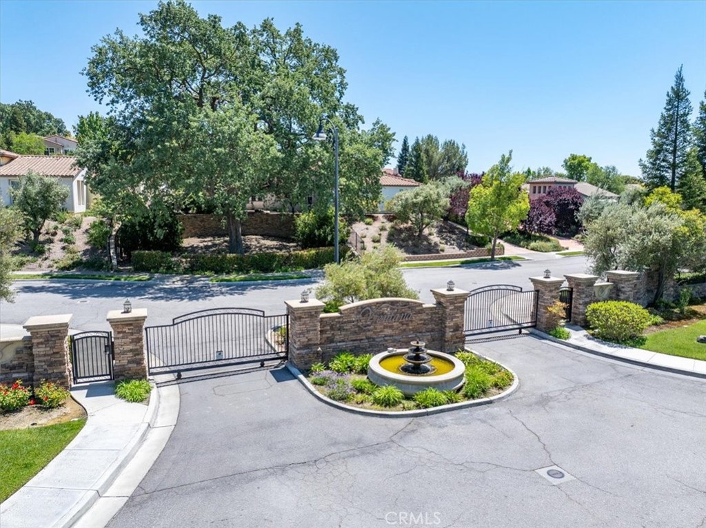 833 Hacienda Cir, Paso Robles, CA 93446