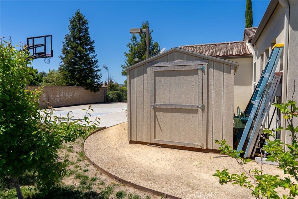 833 Hacienda Cir, Paso Robles, CA 93446
