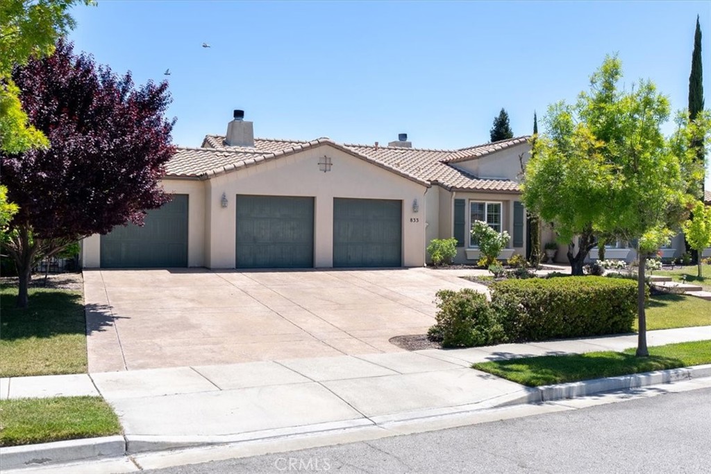 833 Hacienda Cir, Paso Robles, CA 93446