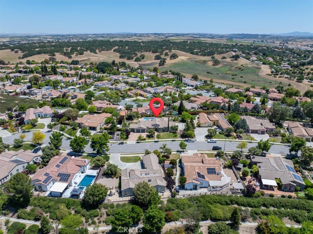 833 Hacienda Cir, Paso Robles, CA 93446