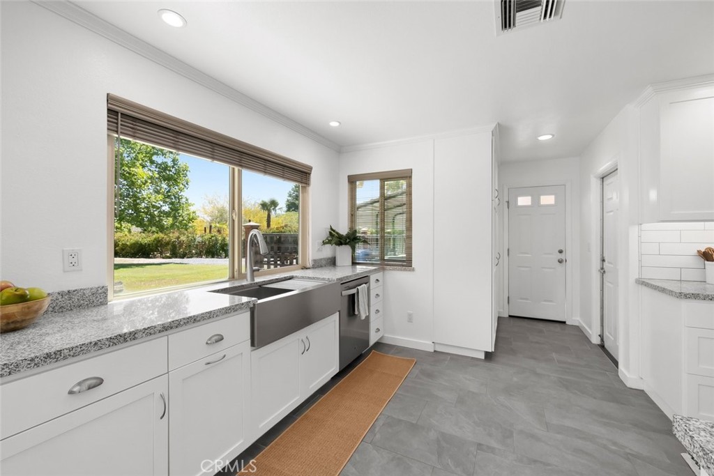 2385 Larkfield Place, Paso Robles, CA 93446