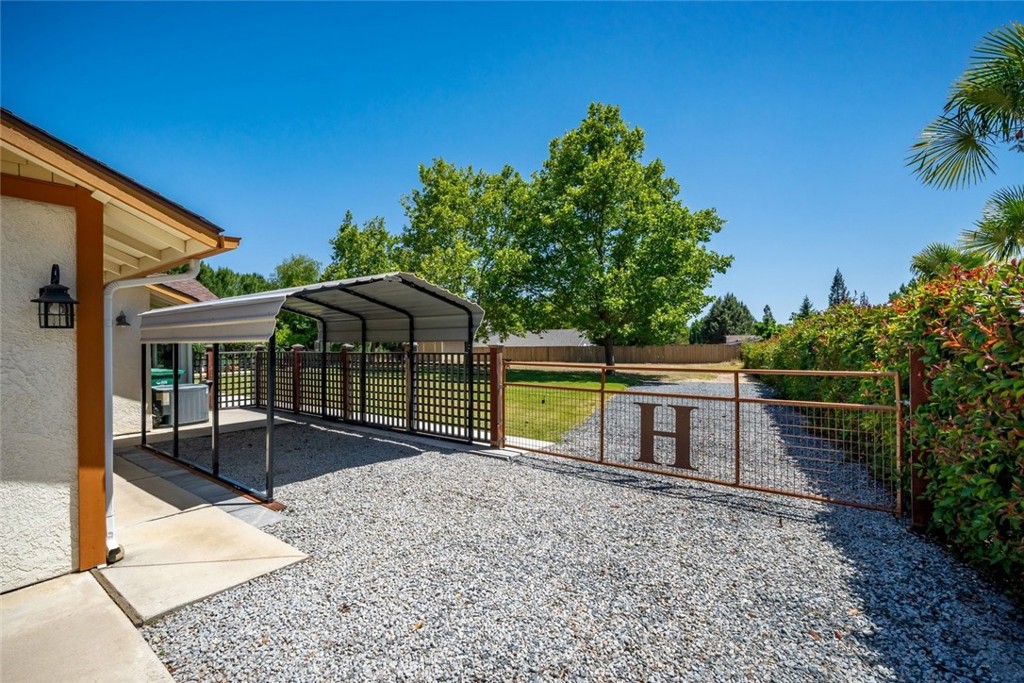 2385 Larkfield Place, Paso Robles, CA 93446