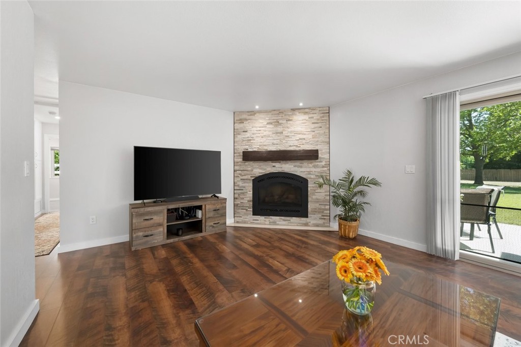 2385 Larkfield Place, Paso Robles, CA 93446
