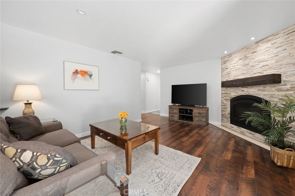 2385 Larkfield Place, Paso Robles, CA 93446