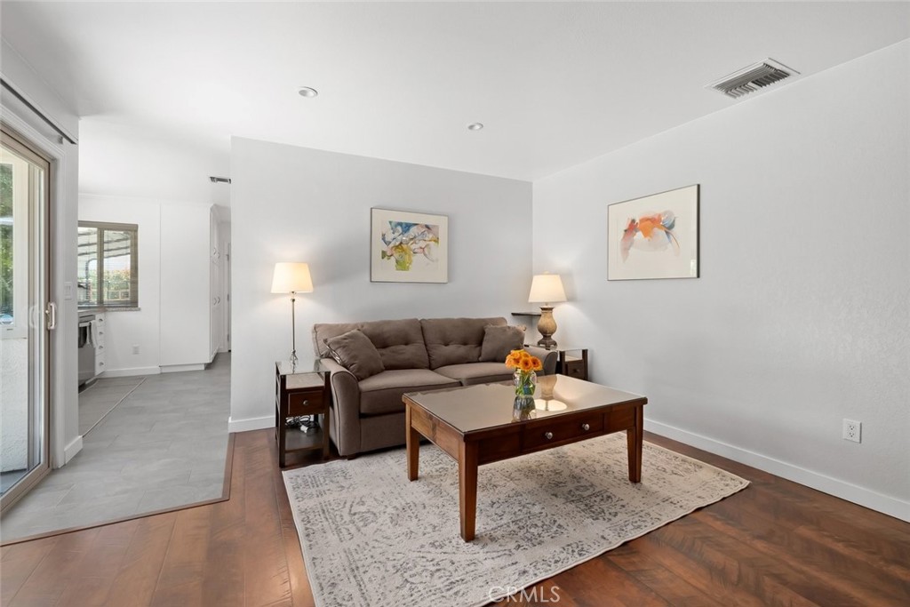 2385 Larkfield Place, Paso Robles, CA 93446
