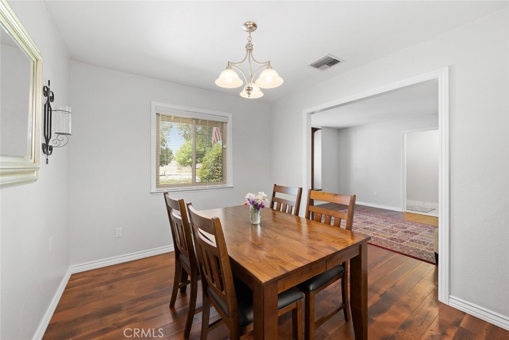 2385 Larkfield Place, Paso Robles, CA 93446