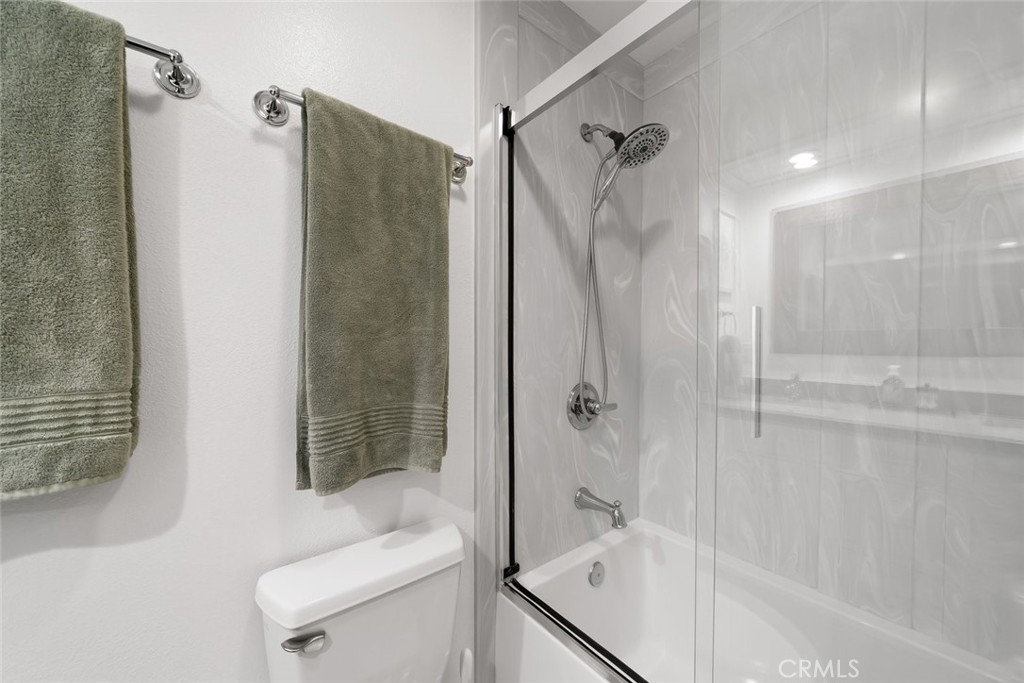 2385 Larkfield Place, Paso Robles, CA 93446