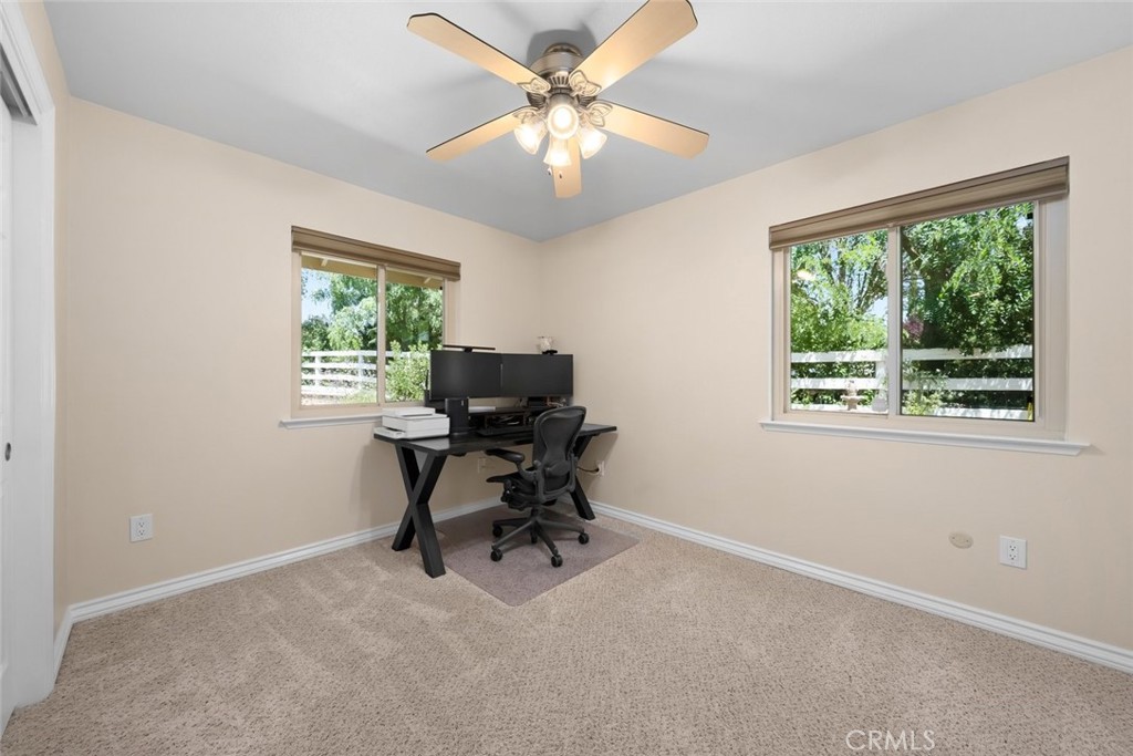 2385 Larkfield Place, Paso Robles, CA 93446