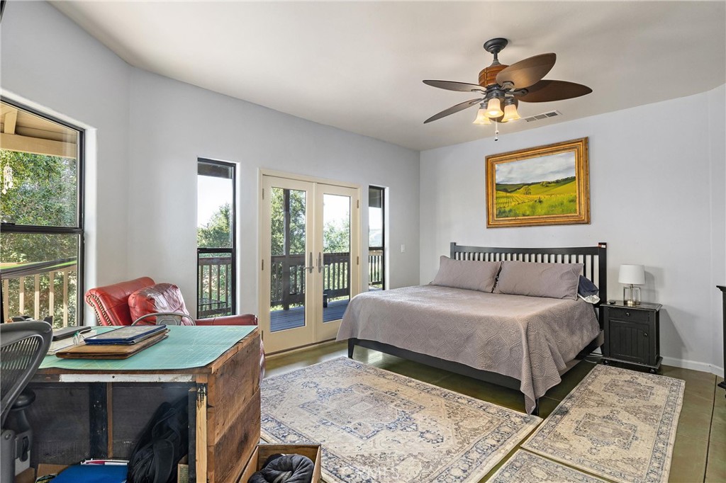 3180 Willow Creek Rd, Paso Robles, CA 93446