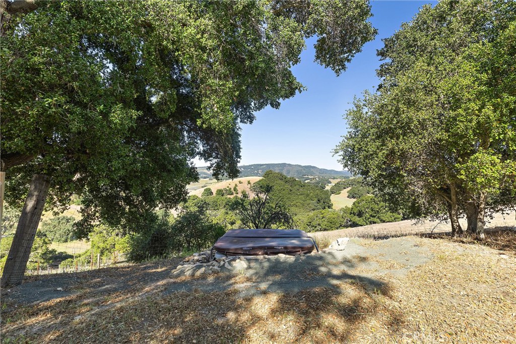 3180 Willow Creek Rd, Paso Robles, CA 93446
