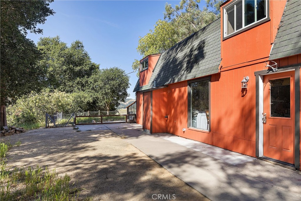 3180 Willow Creek Rd, Paso Robles, CA 93446