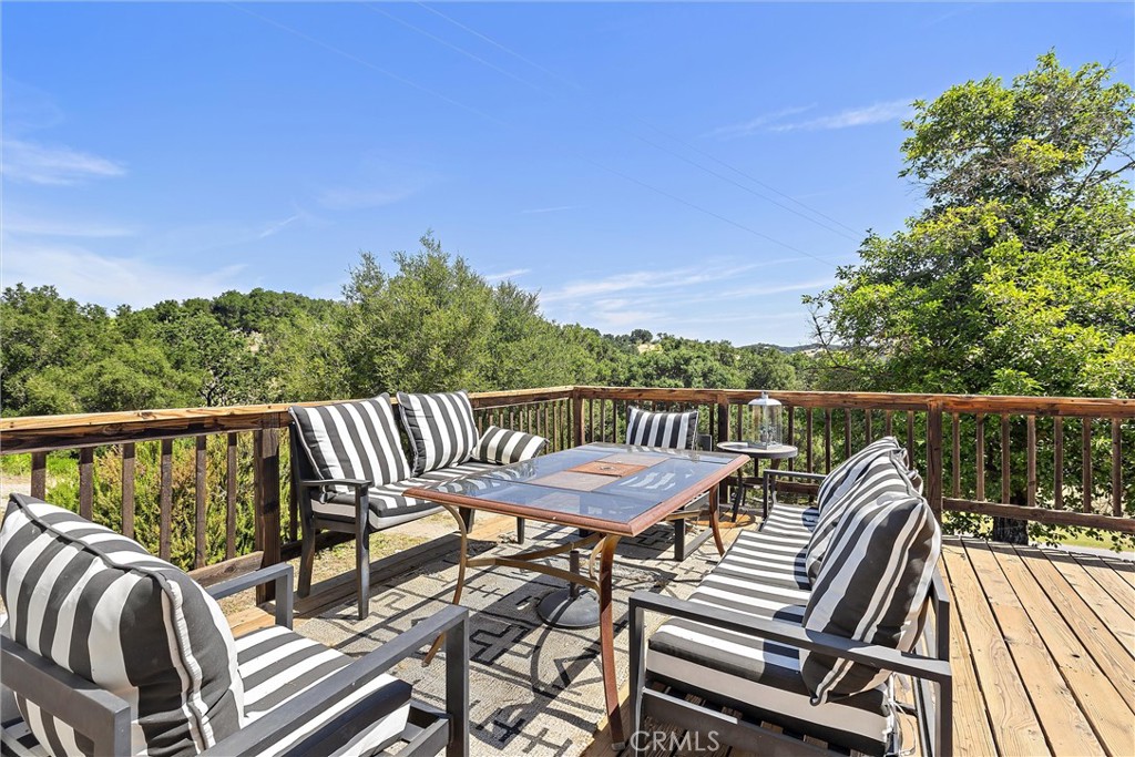 3180 Willow Creek Rd, Paso Robles, CA 93446
