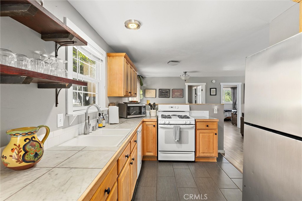 3180 Willow Creek Rd, Paso Robles, CA 93446