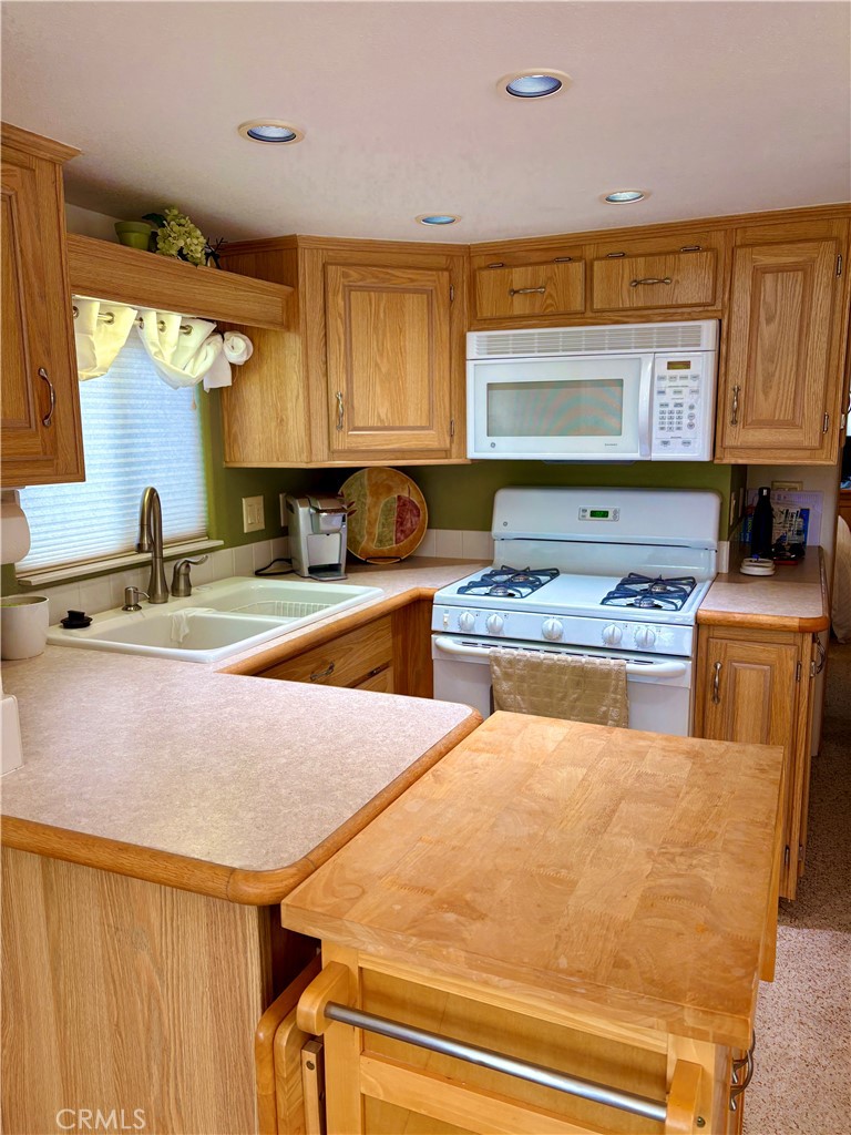2171 Yellow Gold, Paso Robles, CA 93446