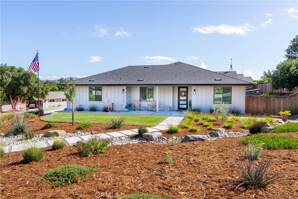 8550 El Corte, Atascadero, CA 93422