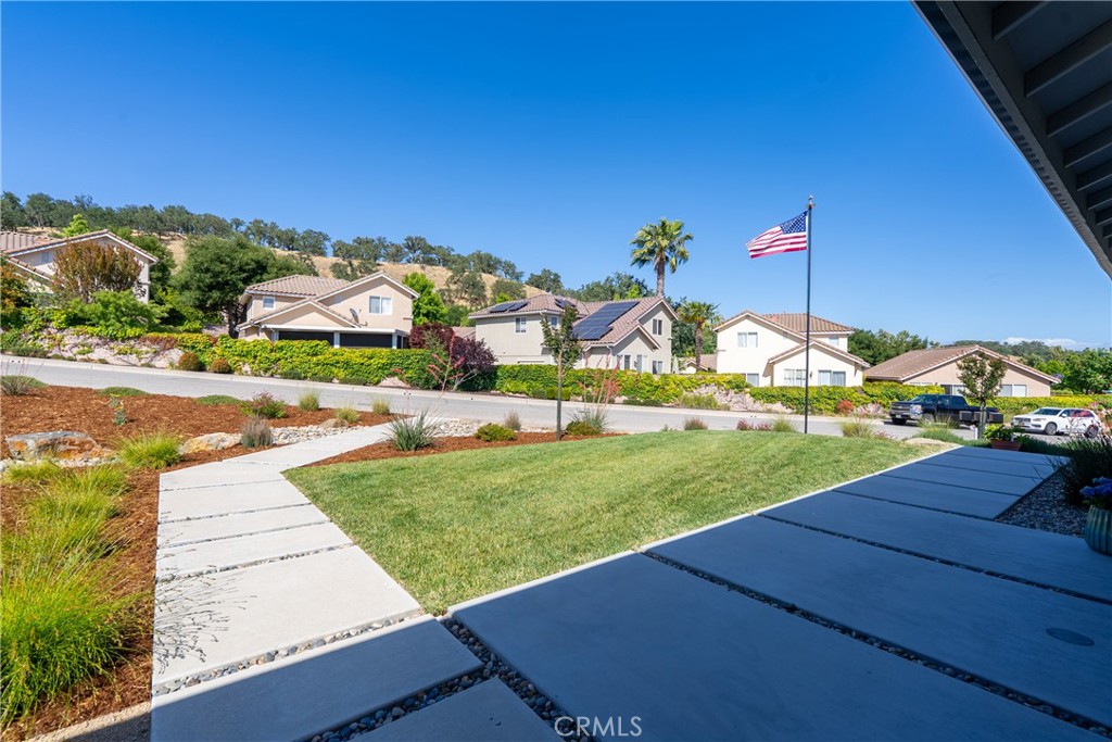 8550 El Corte, Atascadero, CA 93422