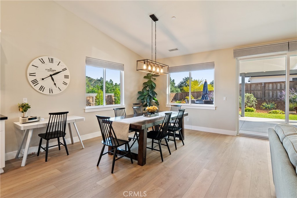 8550 El Corte, Atascadero, CA 93422