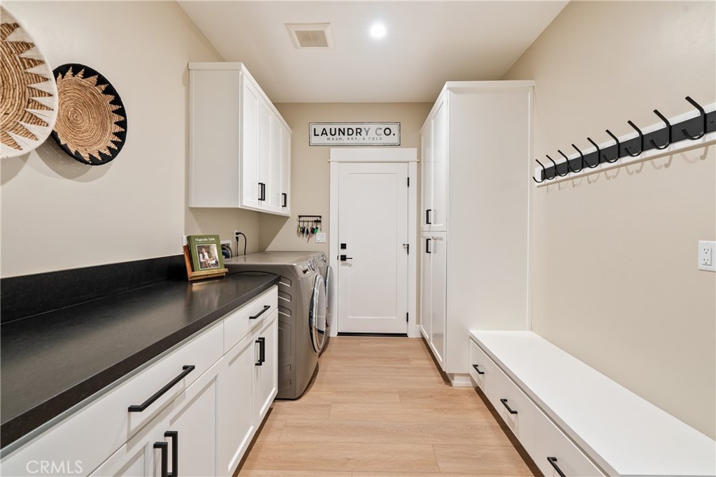 8550 El Corte, Atascadero, CA 93422