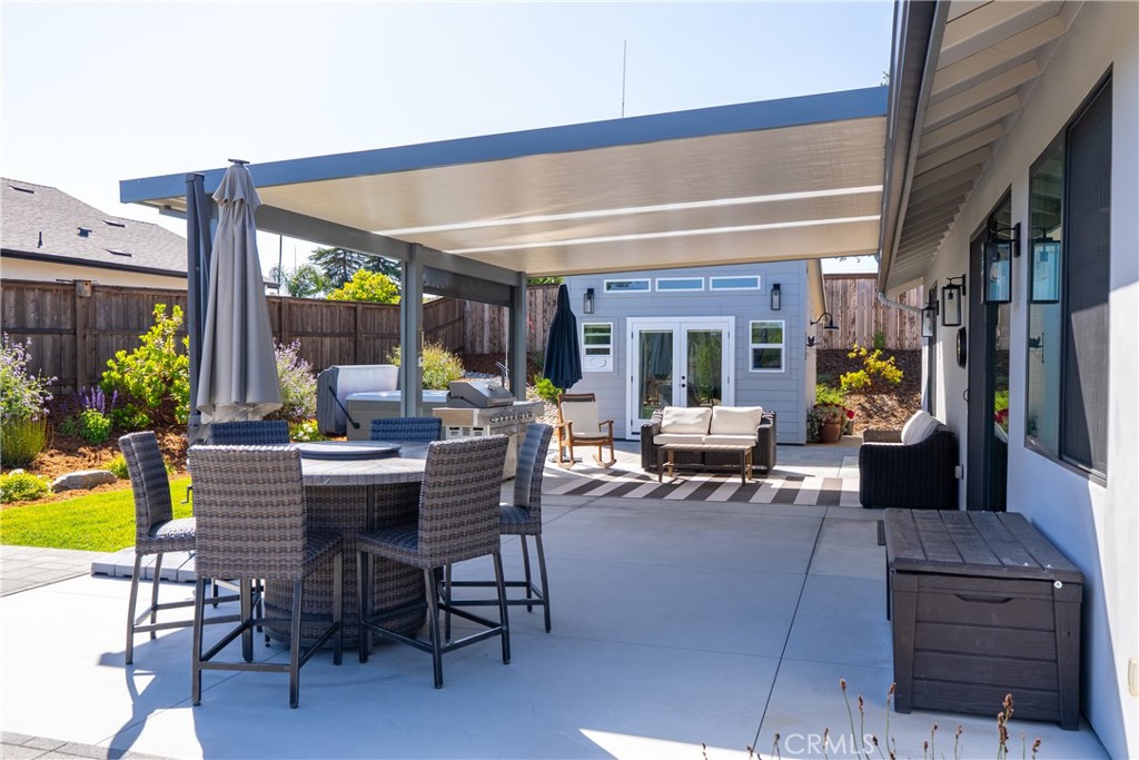 8550 El Corte, Atascadero, CA 93422