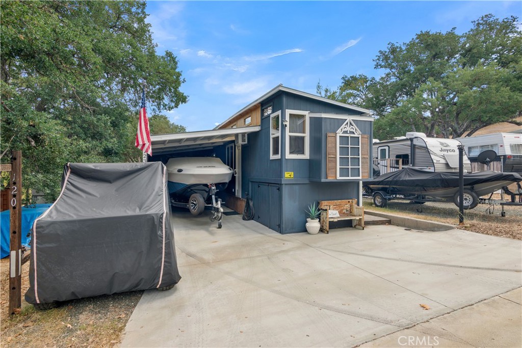 2123 Yellow Feather, Paso Robles, CA 93446