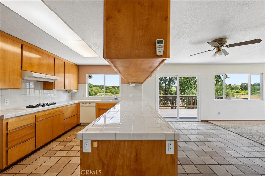 335 Phillips, Templeton, CA 93465